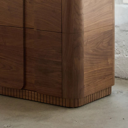 Montecito Side Table – Modern Elegance for Stylish Living Spaces