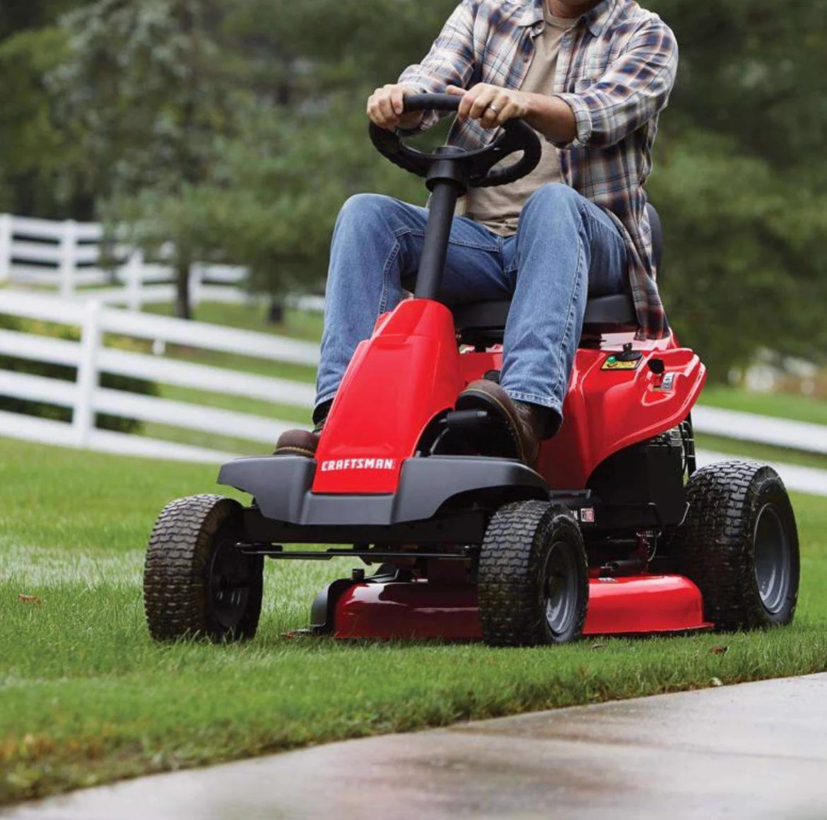 Craftsman R110 30-Inch 10.5HP Briggs & Stratton Riding Lawn Mower