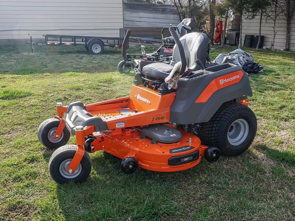 Husqvarna Z254F 54-Inch Zero Turn Lawn Mower 23HP Kawasaki Engine